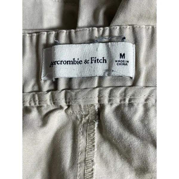 Abercrombie & Fitch Women's Beige High Rise Belted Pleated Mini Shorts Size M - Image 5