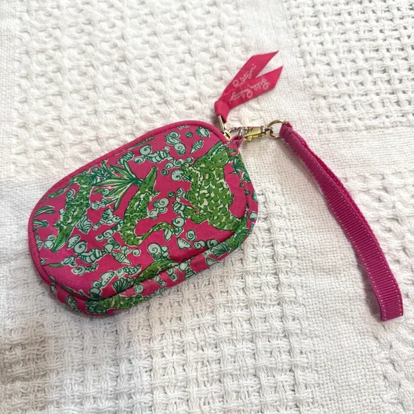 Lilly Pulitzer See You Later Tech case pouch wristlet A3 2548 - Image 3