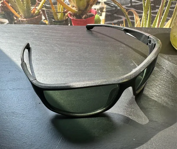 Sunglasses Gray - Image 2