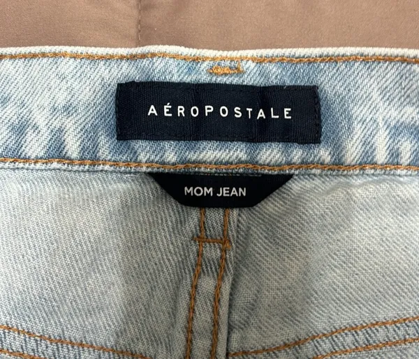 Aeropostale Jeans Mom light wash  - Image 3