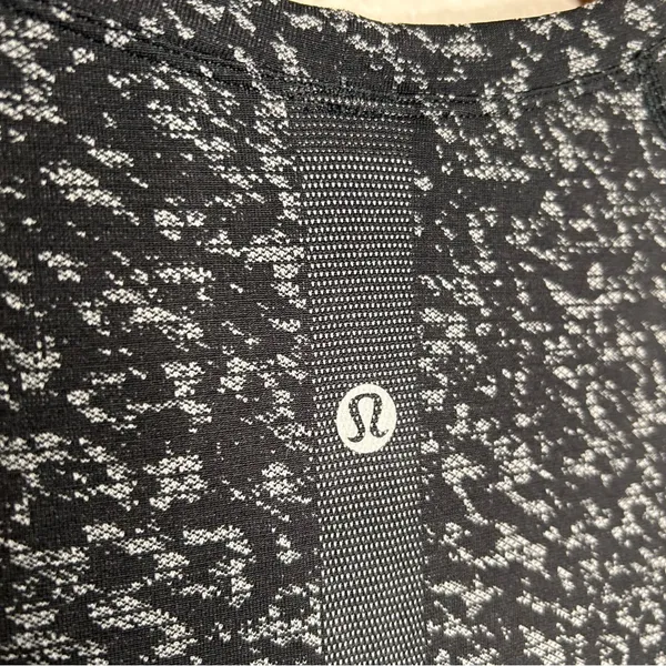 Lululemon Swiftly Tech Short Sleeve shirt 12 - Image 7