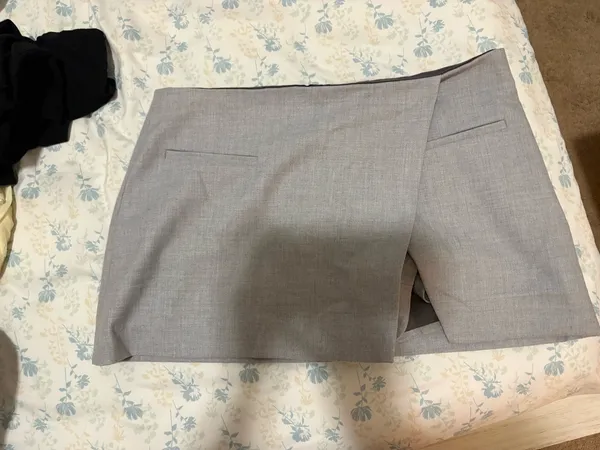 Aritzia Wilfred mini skort - Image 3