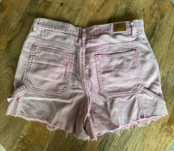 BDG shorts - Image 3