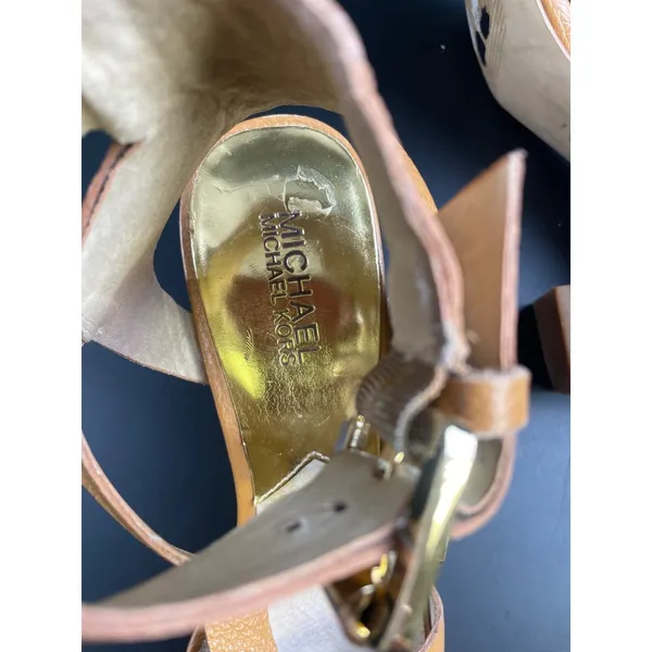 Michael kors Women's Leather Tan Shoes/ Sandals Heel 2.75" Size 8.5 SKU 3208 - Image 4
