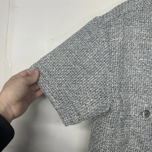LOFT Womens Large Gray Tweed Cropped Jacket Short Sleeve Button Front - Image 2