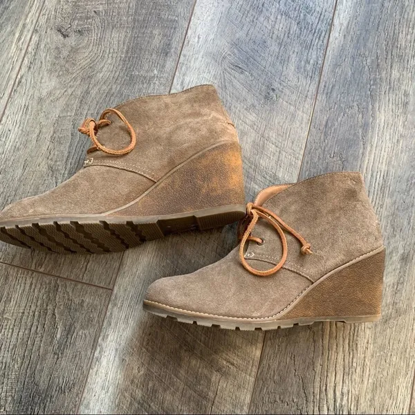 Sperry Celeste Prow Tan Taupe Wedge Heel Booties Size 10 - Image 7
