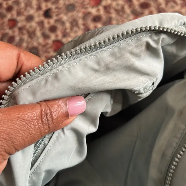 💚 WILO The Label Weekender Quilted Travel/Gym/Baby Bag w/ Crossbody … - Image 4
