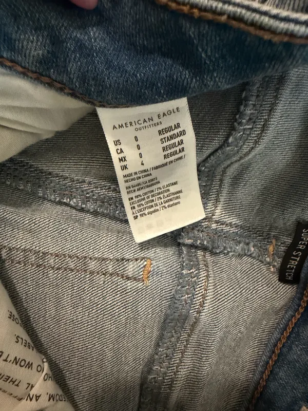 American Eagle Super Stretch Jeans - Image 4