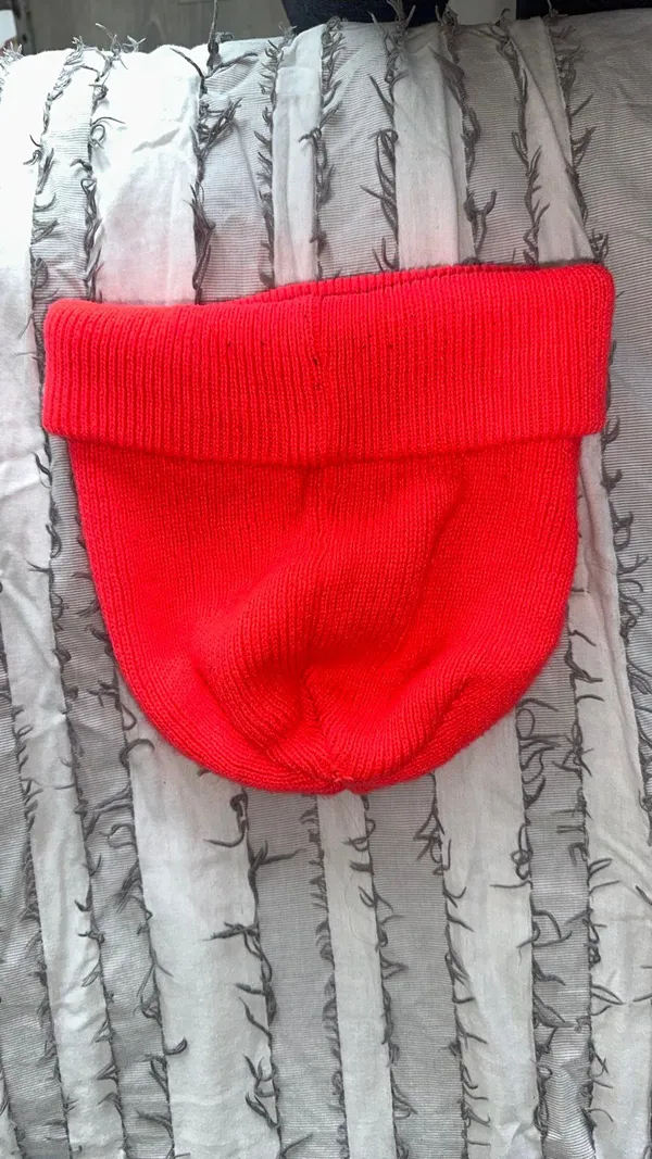 Beanie - Image 2