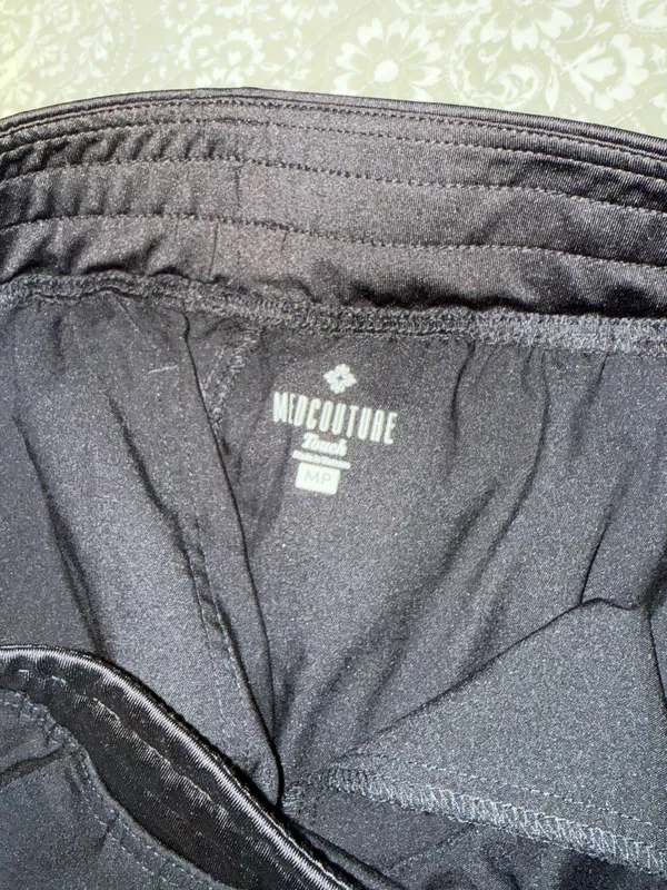 MedCouture Scrubs Set - Image 5