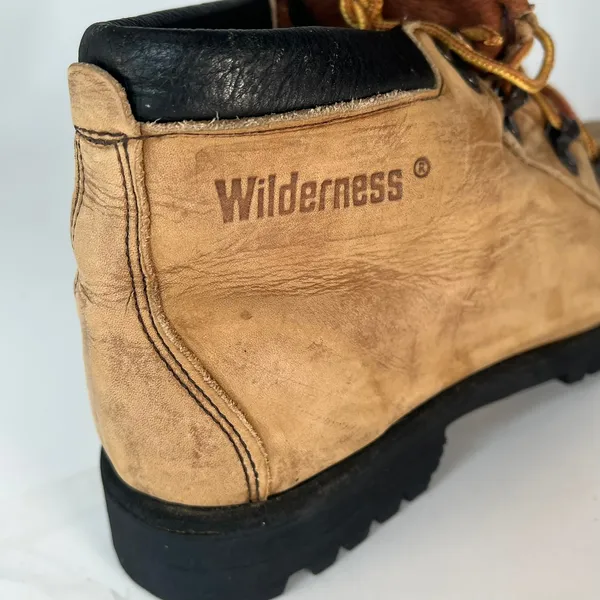 Wilderness by Wolverine Tan Brown Leather Hiking Trail Outdoor Boots Women 9 - Image 11