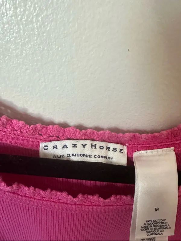 Vintage crazy horse Liz Claiborne Ribbed Lace trim tanktop - Image 2