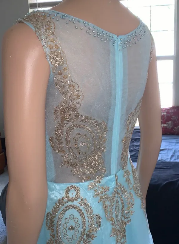 Elegant Long Evening Dress With Sequins Blue Tulle Dress Size 4 - Image 5