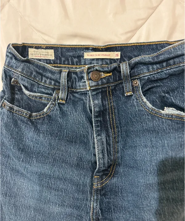 Levi’s 70s High Slim Straight Jeans - Image 4
