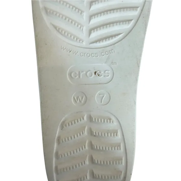 Crocs Baya Slide Sandals Women’s 7 White Comfort Logo Slip On Pool Vacation - Image 7