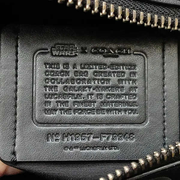 RARE Coach x Star Wars Black Leather Logo Unisex Adjustable Belt Bag - Image 6