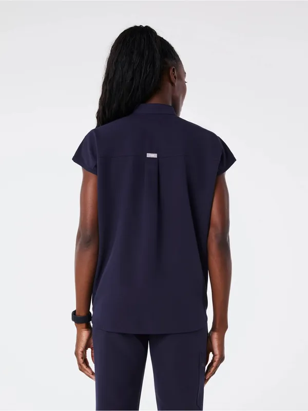 Figs Rafaela Oversized Scrub Top Sz XL Navy Short Sleeve Mandarin Collar Boxy - Image 5