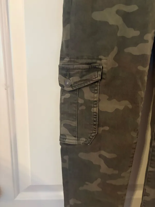 american eagle next level stretch curvy camo high rise jeggings NWT side zippers - Image 2