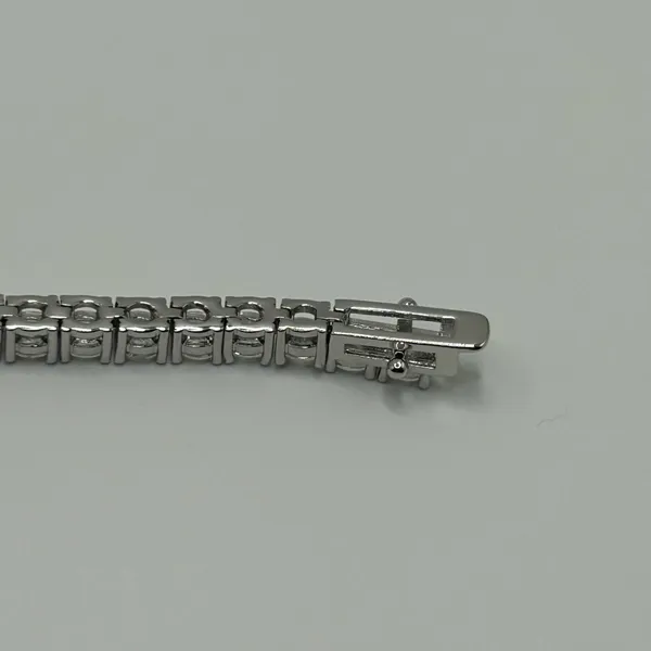 Kay Jewelers Moissanite Diamond Tennis Bracelet 4mm Round Cut VVS Silver 9 Inch New No Pass - Image 7