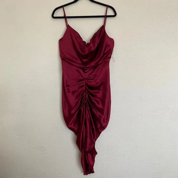 HOUSE OF CB 'Nera' Wine red Satin Draped Corset‎ Dress /Size L NWOT - Image 4