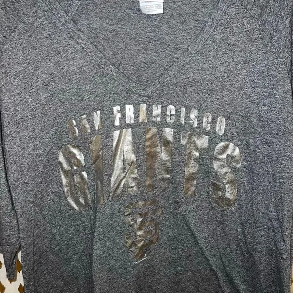 Women’s San Francisco giants shirt MLB size XL - Image 2