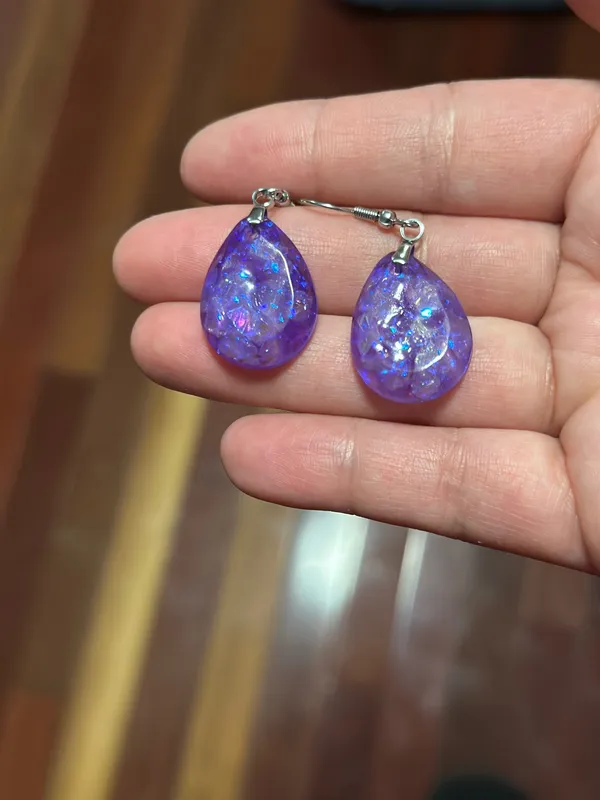 Purple handmade resin earrings - Image 2