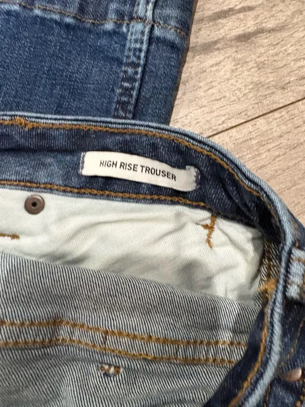 Wrangler High-Rise Trouser Jeans - Image 4