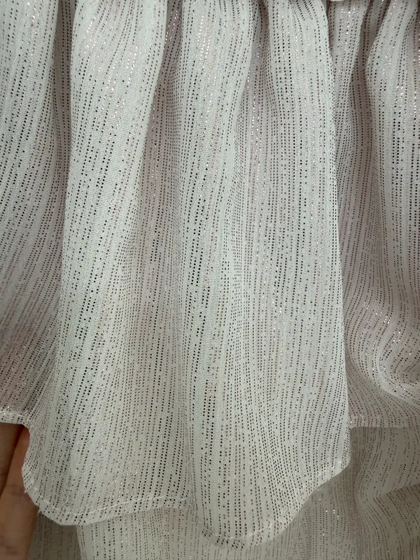 A Loves A Dress - Image 4
