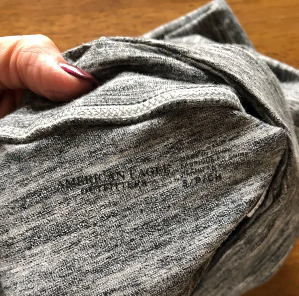 American Eagle Capris Stretch Gray Small - Image 3