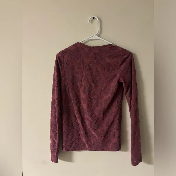 Wilfred Semi Sheer Textured Long Sleeve Top Small Burgundy Minimalist Chic - Image 2