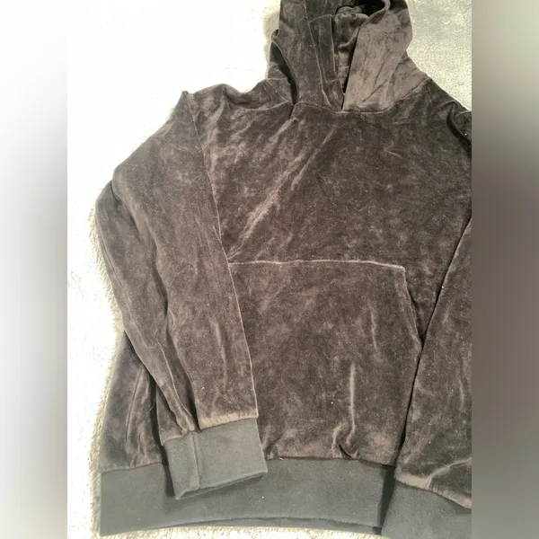 Aritzia TNA black velour Hoodie - Image 2