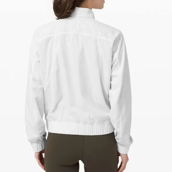 Lululemon Bombs Away‎ Jacket White City Breeze reversible zip front gray - Image 3