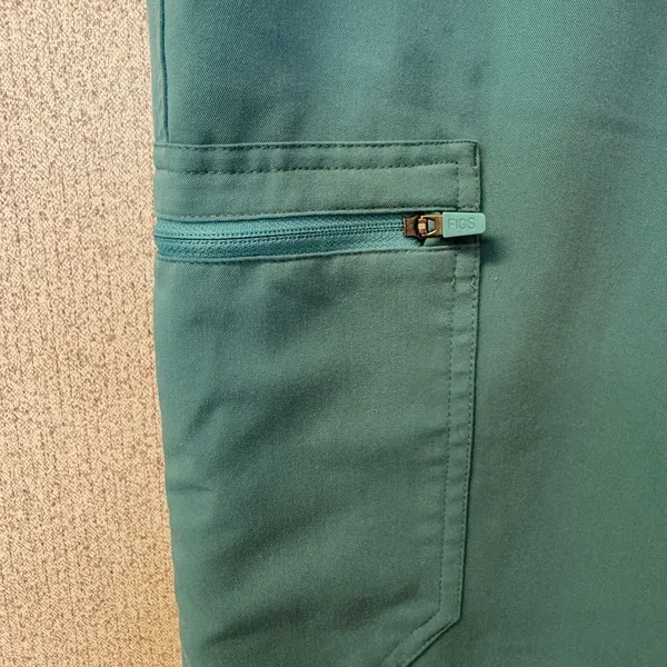 Figs Technical Collection Women Size‎ Small Scrub Cargo Pants PO #4997 - Image 3
