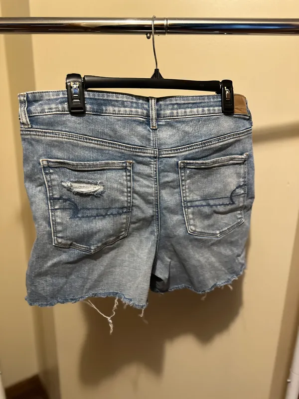 American Eagle Women’s Jean Shorts - Image 2