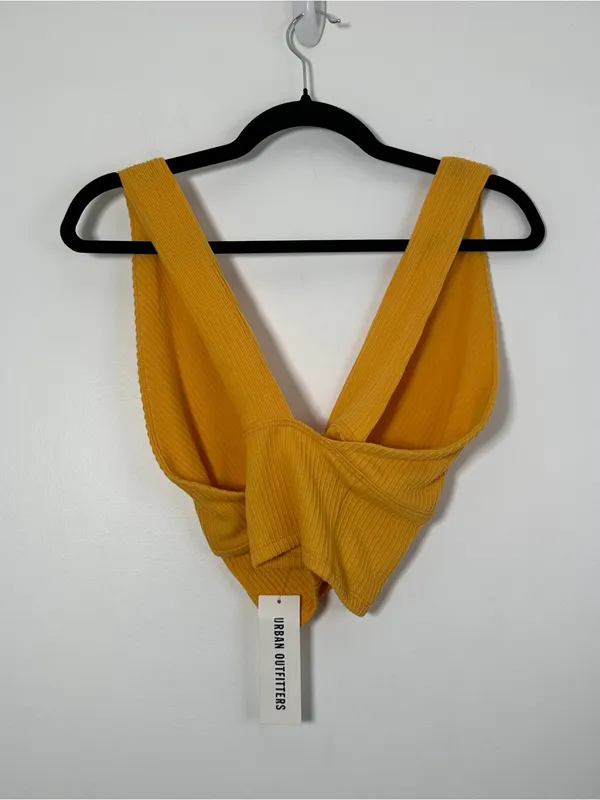 Urban Outfitters Mustard Yellow Ribbed Deep V Halter Crop Top Size Large NWT - Image 2