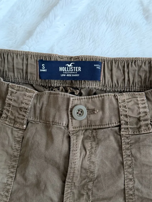Hollister Low-Rise Baggy Cargo Pants - Image 2