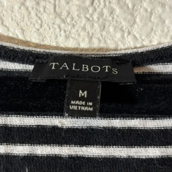 Talbots Size M Black White Diagonal Stripes Linen Blend Sleeveless V-Neck Top - Image 3