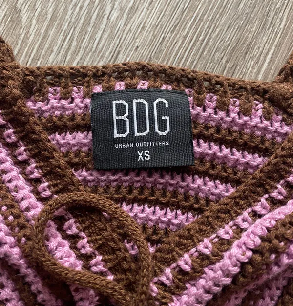 BDG Urban Outfitters Pink and Brown Crochet Top - Image 3