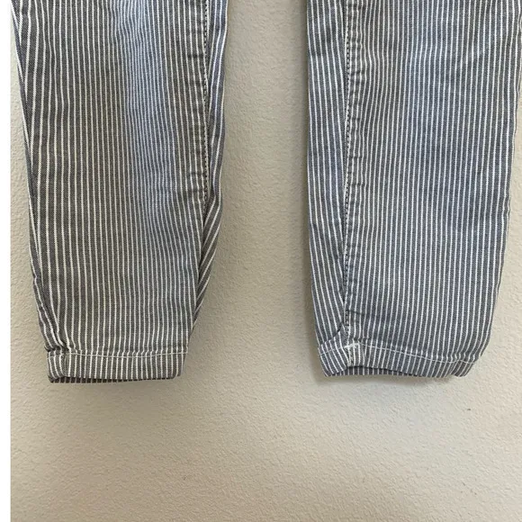 FREE PEOPLE Blue‎ White Striped Skinny Slim Leg Pants - Image 4