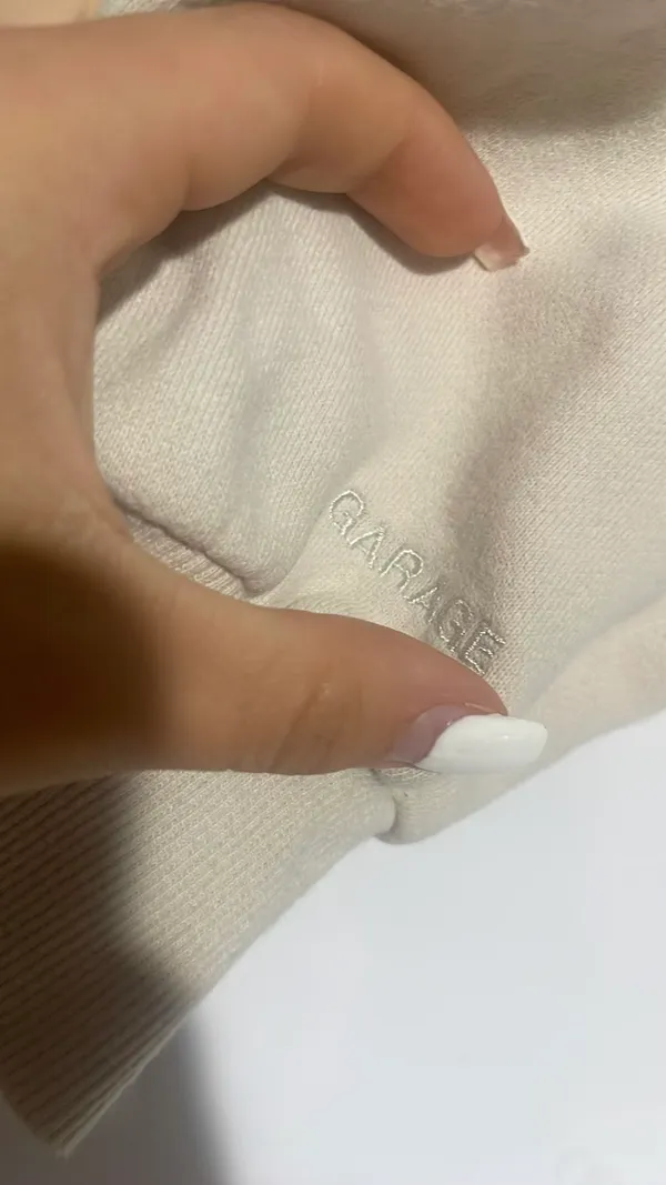 Garage Beige sweatshirt size xs - Image 4
