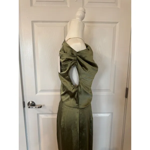 Saints & Secrets Sage Green Satin One Shoulder Maxi Dress CM6392J L NWT - Image 2
