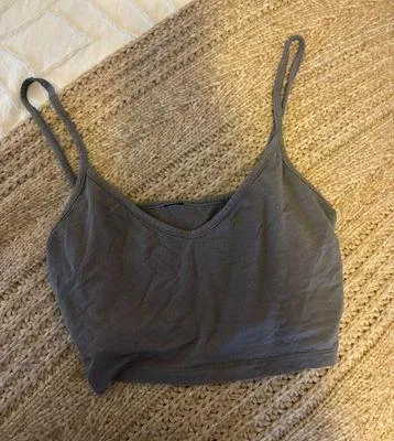 Scoop Neck Grey Crop Size XS - Image 3