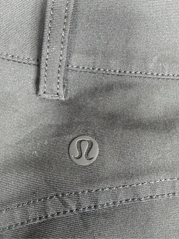 Lululemon City Sleek 5 Pocket Pant Womens 6 Black High Rise Warpstreme 28” - Image 5
