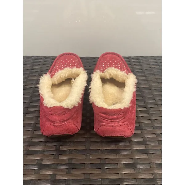 UGG moccasins women’s size 7 - Image 3