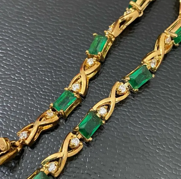 Unsigned Gold-tone Emerald Green & Clear CZ Stone 7.5” Tennis Bracelet 8.7g - Image 7