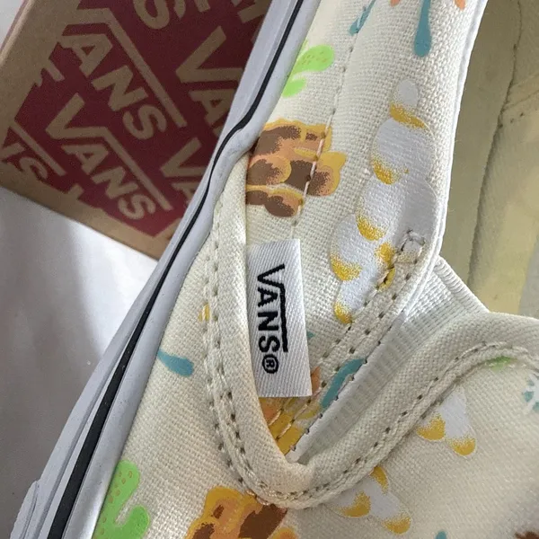 Vans Classic Slip On Shoes Womens 6.5 Get Outdoors Marshmallow Canvas Roadrunner - Image 5