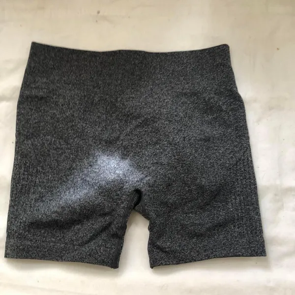 Grey Black ruched workout exercise sporty active gym high waist shorts Leggings Wide band Never worn - Image 2