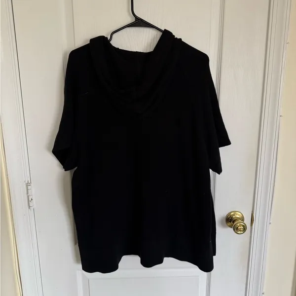 Lululemon Opened Up Poncho in Black - Image 6