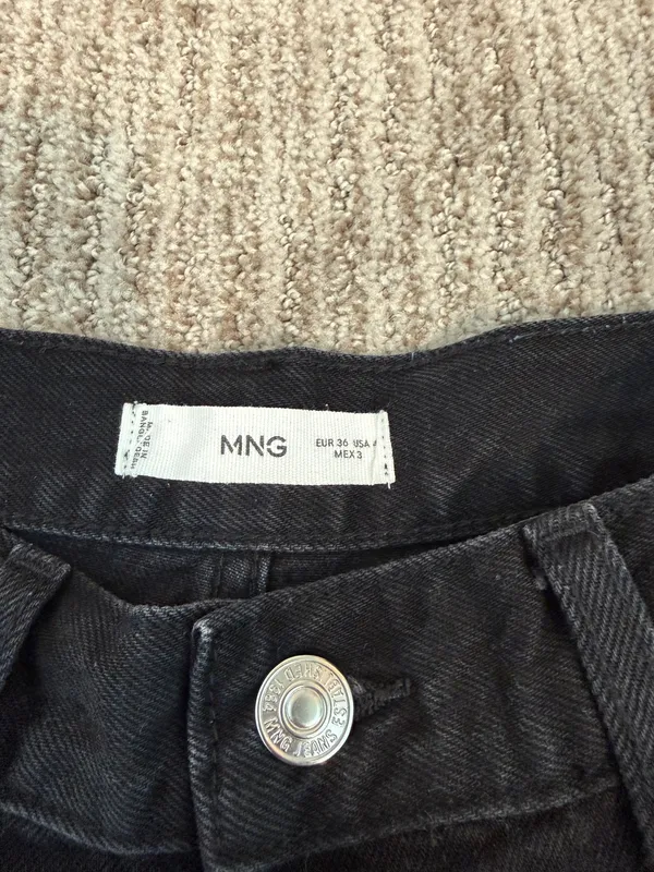 Mango Black jean shorts - Image 4
