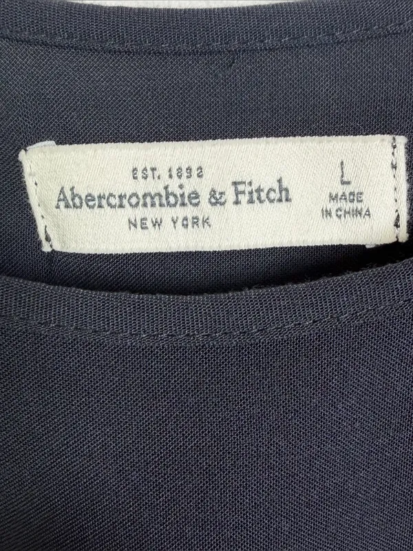 Abercrombie & Fitch Women’s L Black Eyelet Cold Shoulder Blouse Y2K Boho Cottage - Image 5